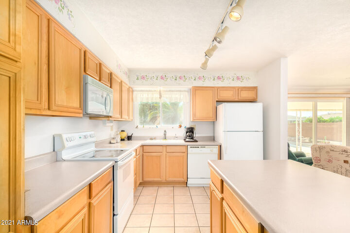 Property Photo: 10621 W Pleasant Valley Road AZ 85351