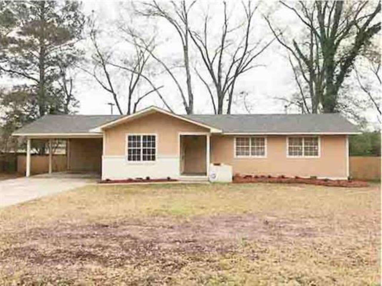 Property Photo: 111 Maywood Circle MS 39211