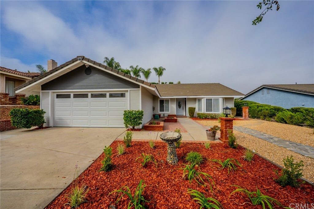 Property Photo:  30431 S Fork Drive  CA 92587 