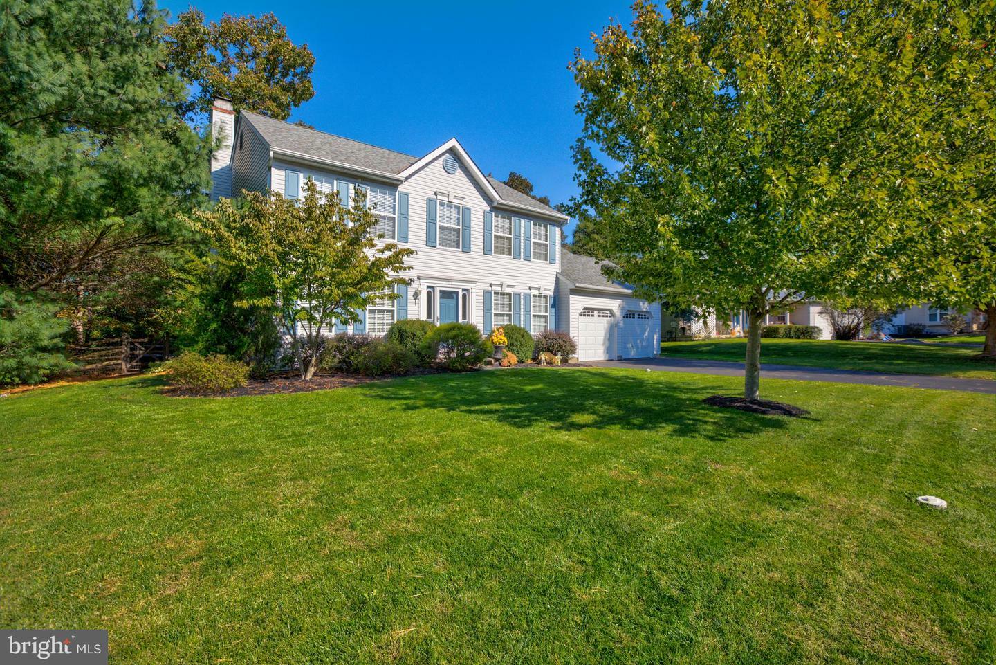 Property Photo:  6097 High Meadow Drive  PA 18947 