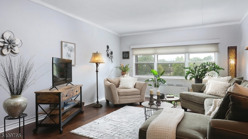 Property Photo:  22 Riverside Dr D6  NJ 07016 