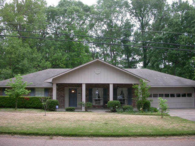 Property Photo:  1831 Springridge Drive  MS 39211 