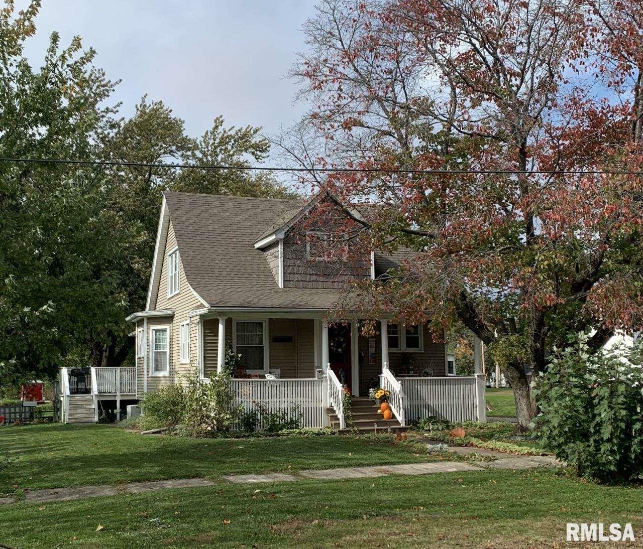 Property Photo: 412 SW 5th IL 61434