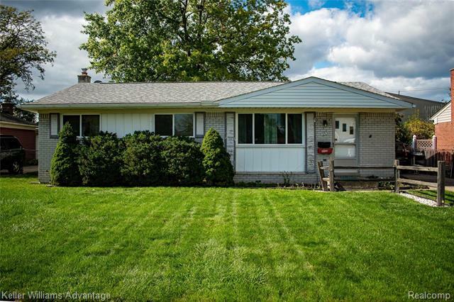 Property Photo:  253 Greenwood Street  MI 48135 