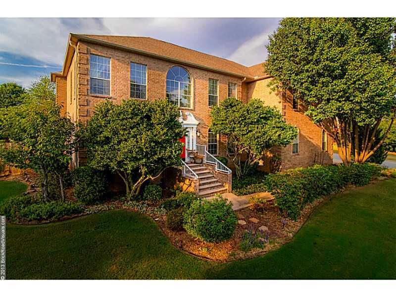 Property Photo:  3918 E Caston Drive  AR 72701 
