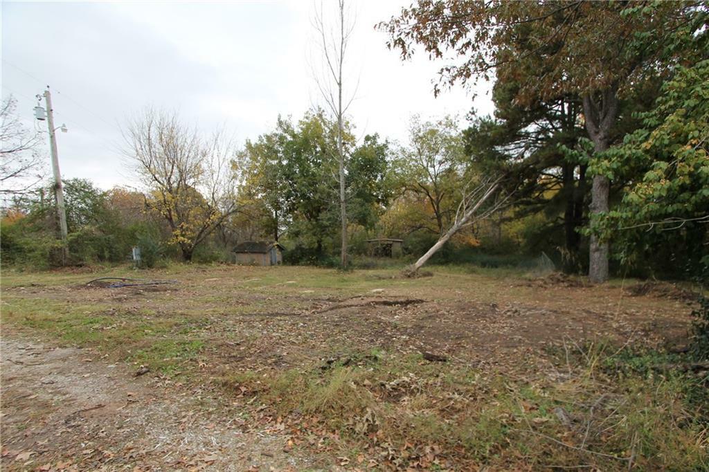 Property Photo:  18497 King Road  AR 72761 