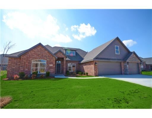 Property Photo:  6112 Valley Forge Drive  AR 72758 