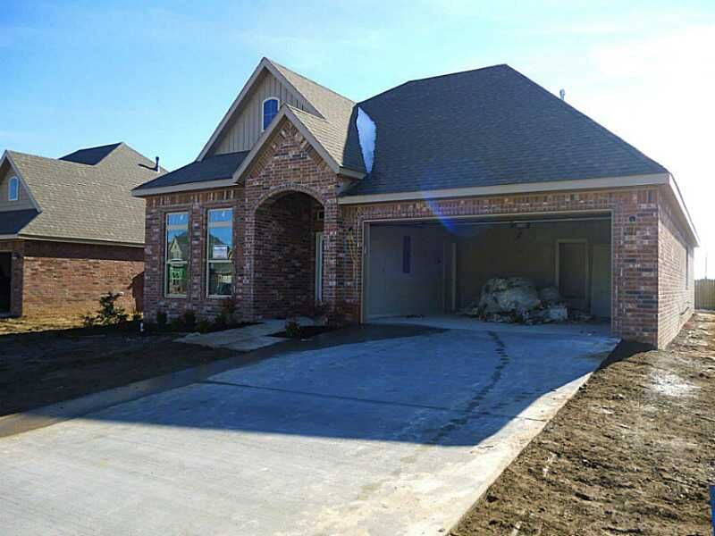 Property Photo: 3711 SW Homestead Avenue AR 72712