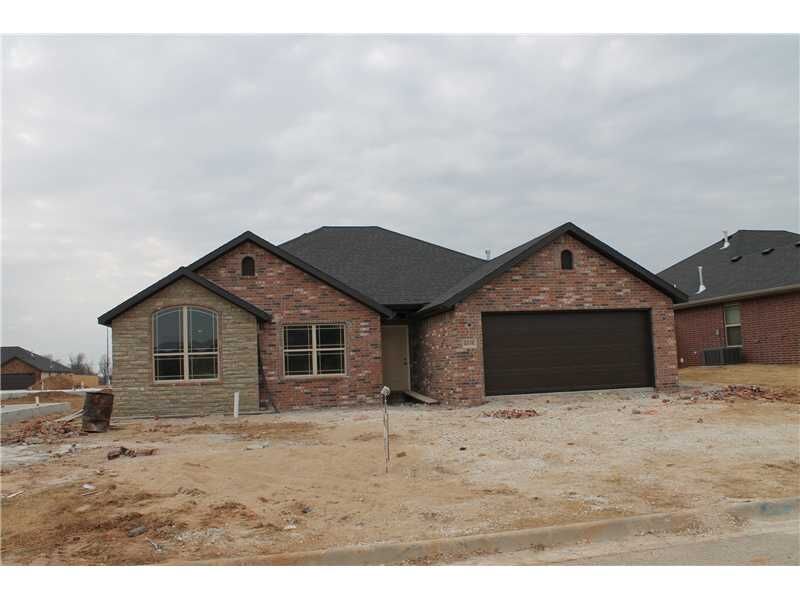 Property Photo: 6204 38th Street AR 72758