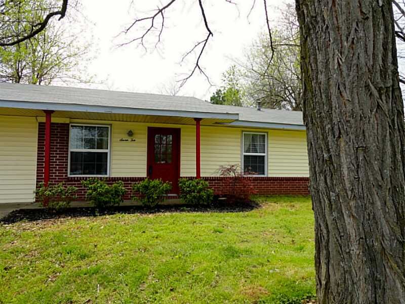 Property Photo:  710 SE 10th Street  AR 72712 