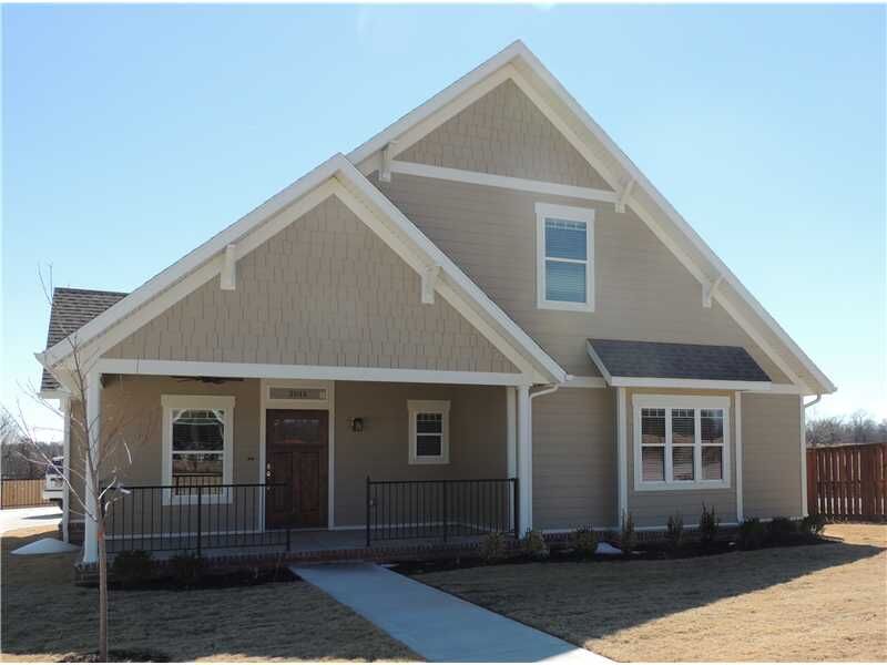 Property Photo: 5914 W Willow Street AR 72758