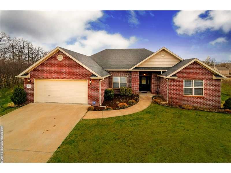 Property Photo:  16 Valiant Circle  AR 72715 