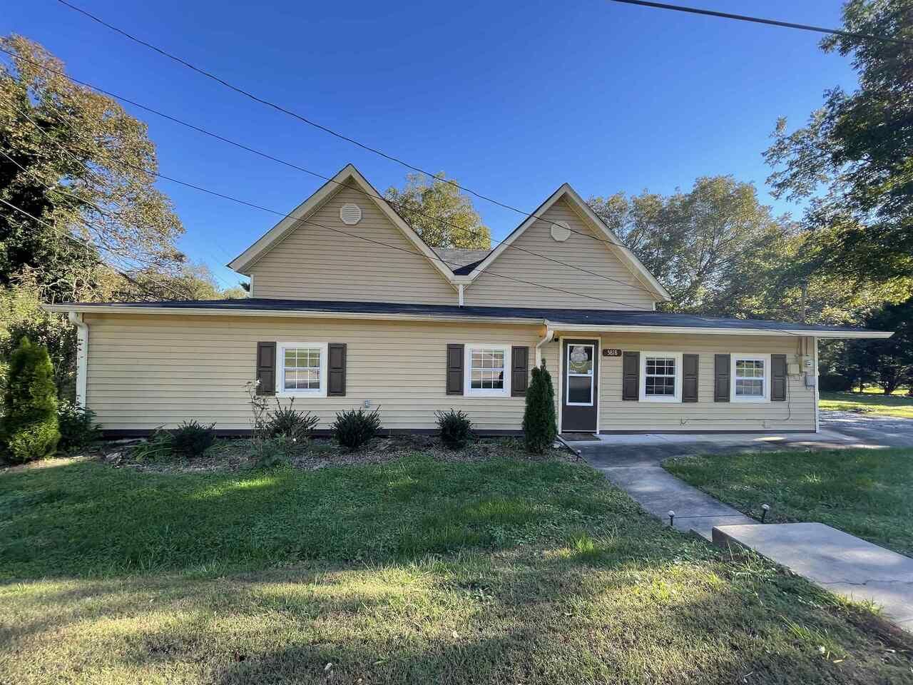 Property Photo: 5818 Maiden Lane GA 30554