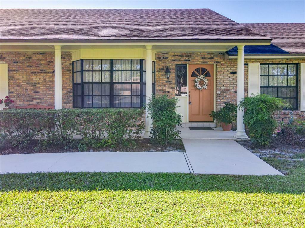 Property Photo:  4318 Woodtree Lane  FL 32835 