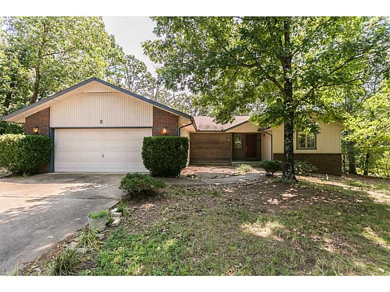 Property Photo: 2 Cherhill Drive AR 72714