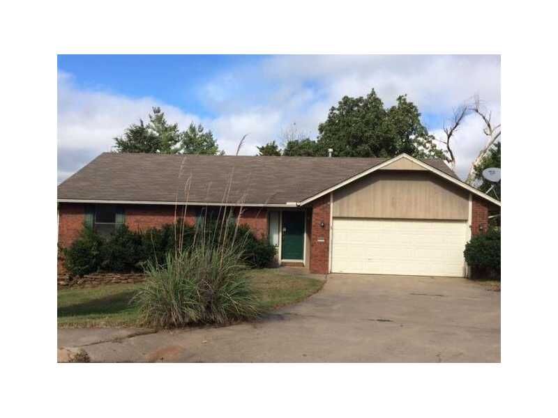 Property Photo: 2753 N Wakefield Place AR 72703