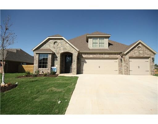 Property Photo: 3671 Lalique Lane AR 72704