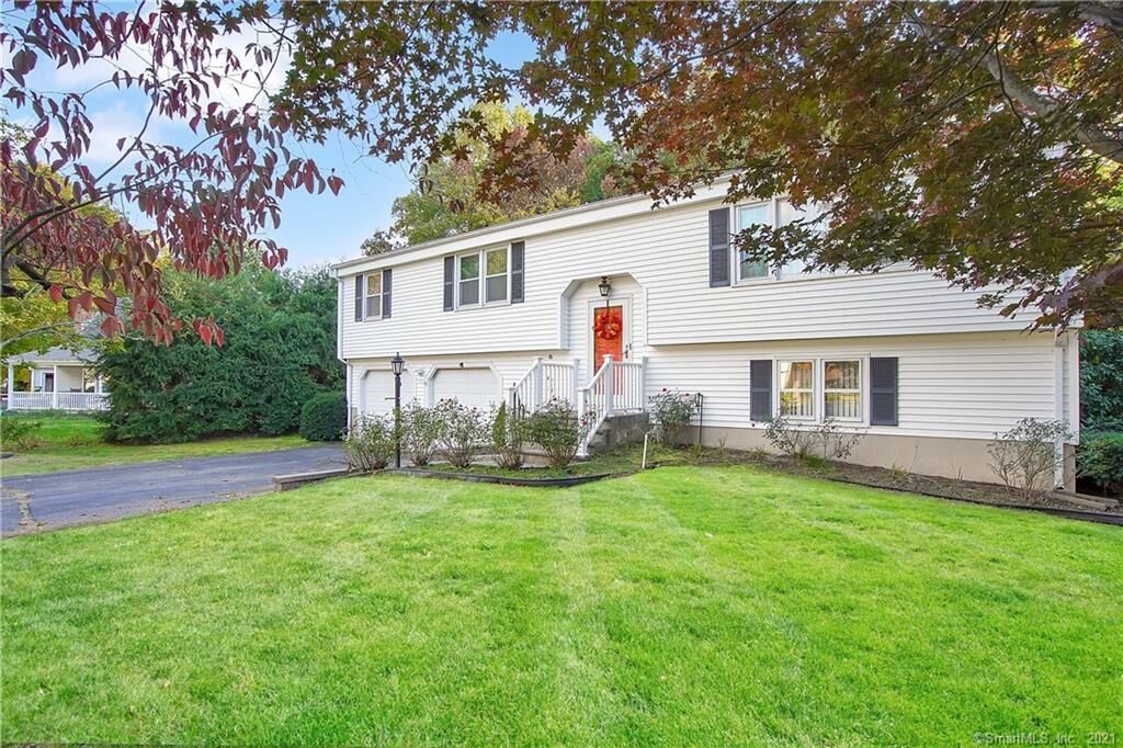 Property Photo: 57 Stonehenge Drive CT 06095