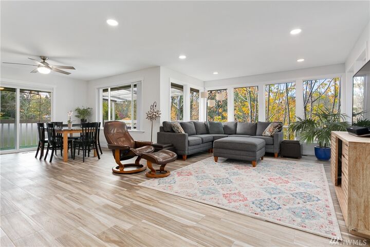 Property Photo:  1219 Modoc Dr  WA 98229 