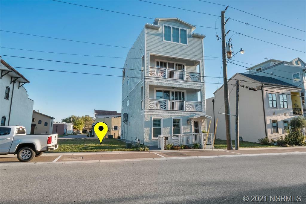 Property Photo: 138 Julia Street FL 32168