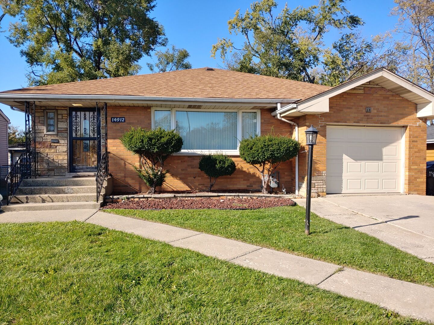 Property Photo:  14912 Myrtle Avenue  IL 60426 