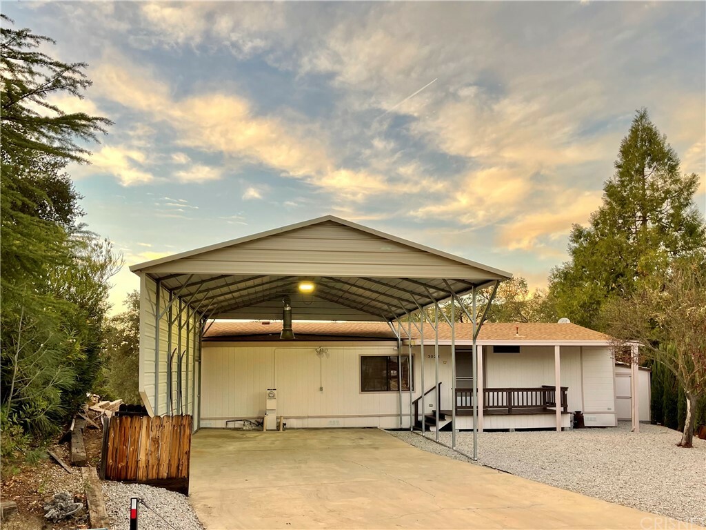 Property Photo:  3023 Spyglass Lane  CA 93446 