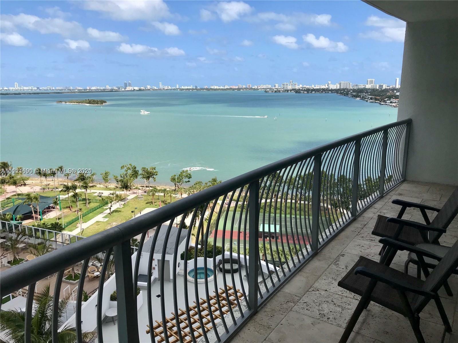 Property Photo:  1750 N Bayshore Dr 1703  FL 33132 