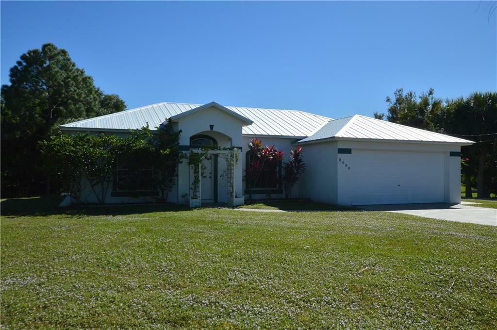 Property Photo:  8680 91st Avenue  FL 32967 