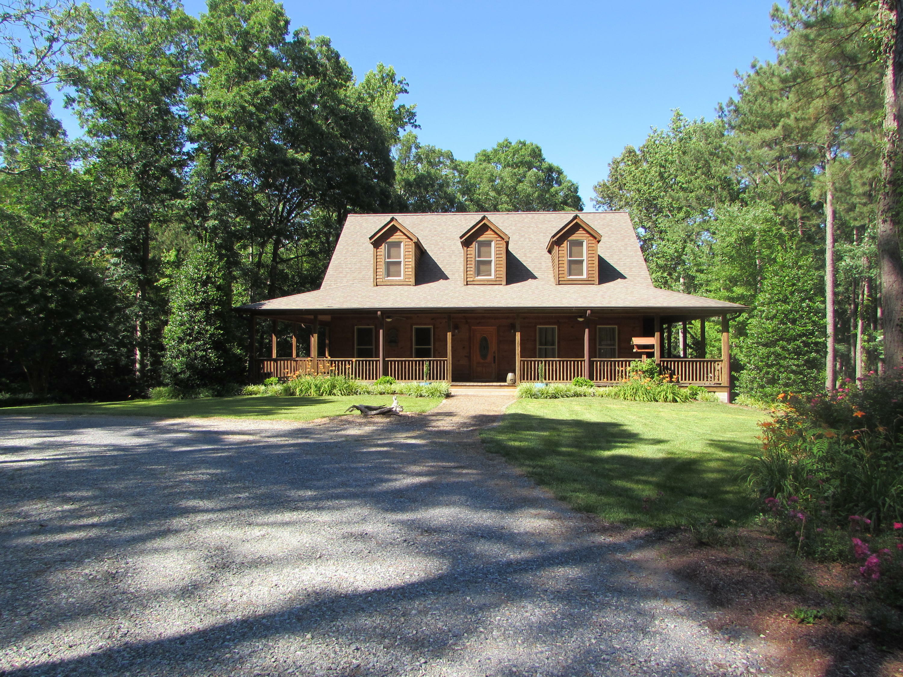 Property Photo:  953 Niagara Carthage Road  NC 28327 