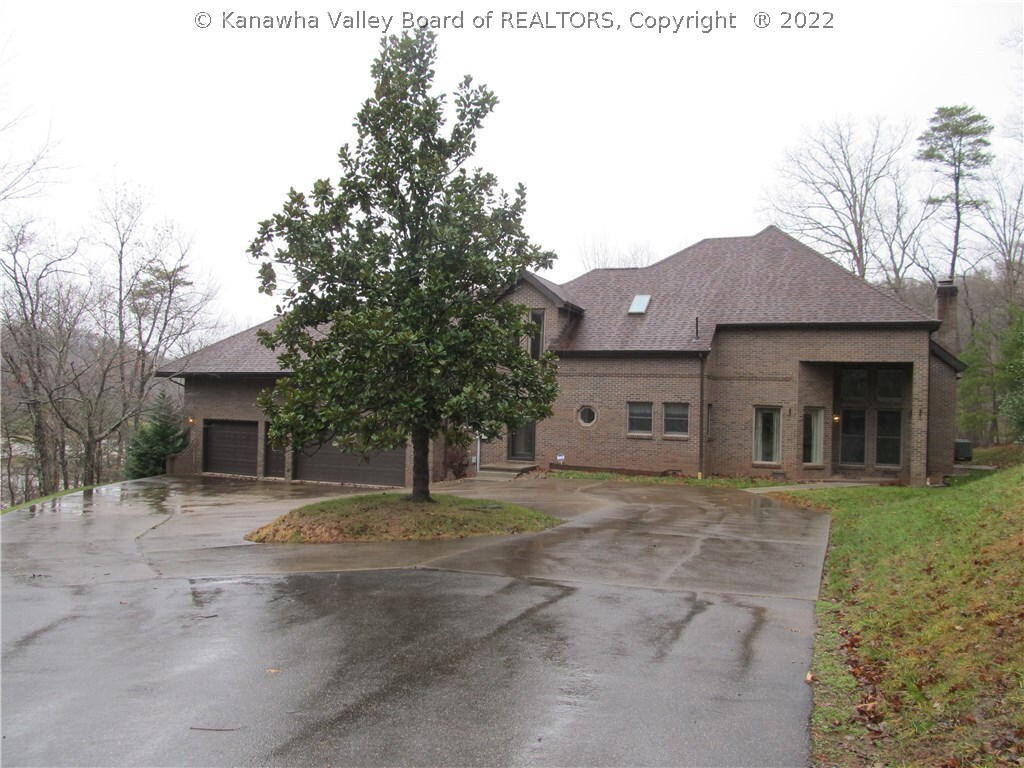 Property Photo: 5 Lakeview Drive WV 25143