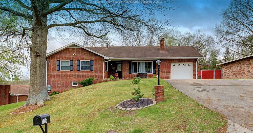 Property Photo: 1220 Ellen Drive WV 25303