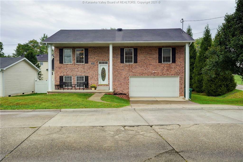 Property Photo: 3010 Victorian Place WV 25526