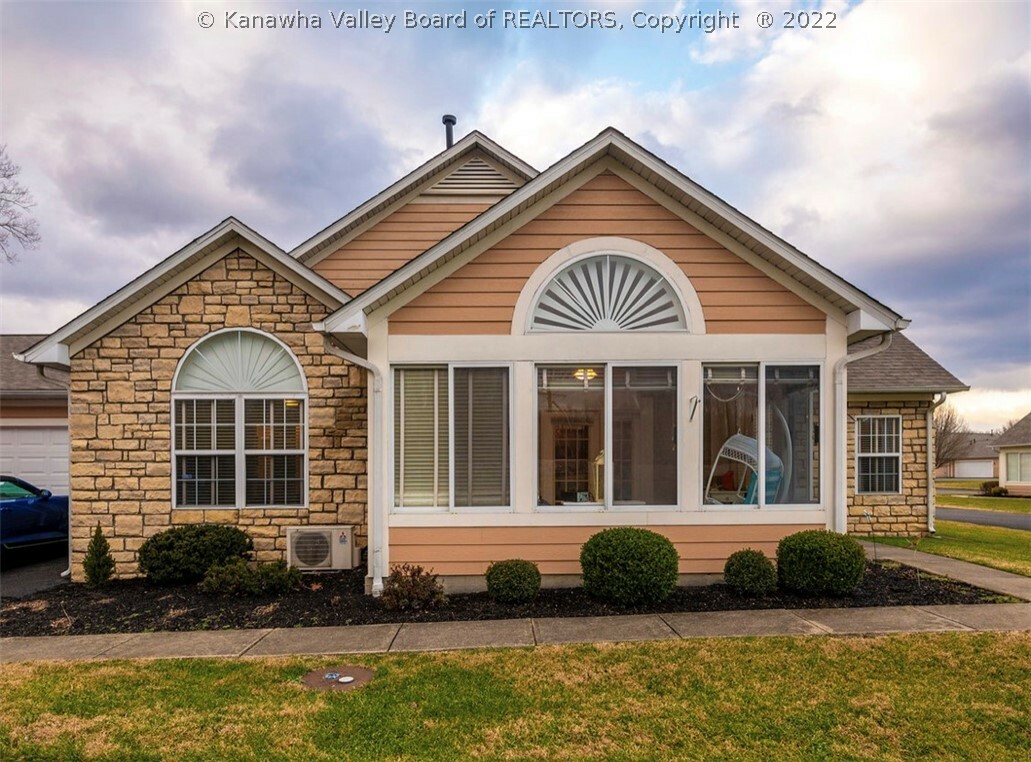 Property Photo: 143 143 Wyngate Drive WV 25504