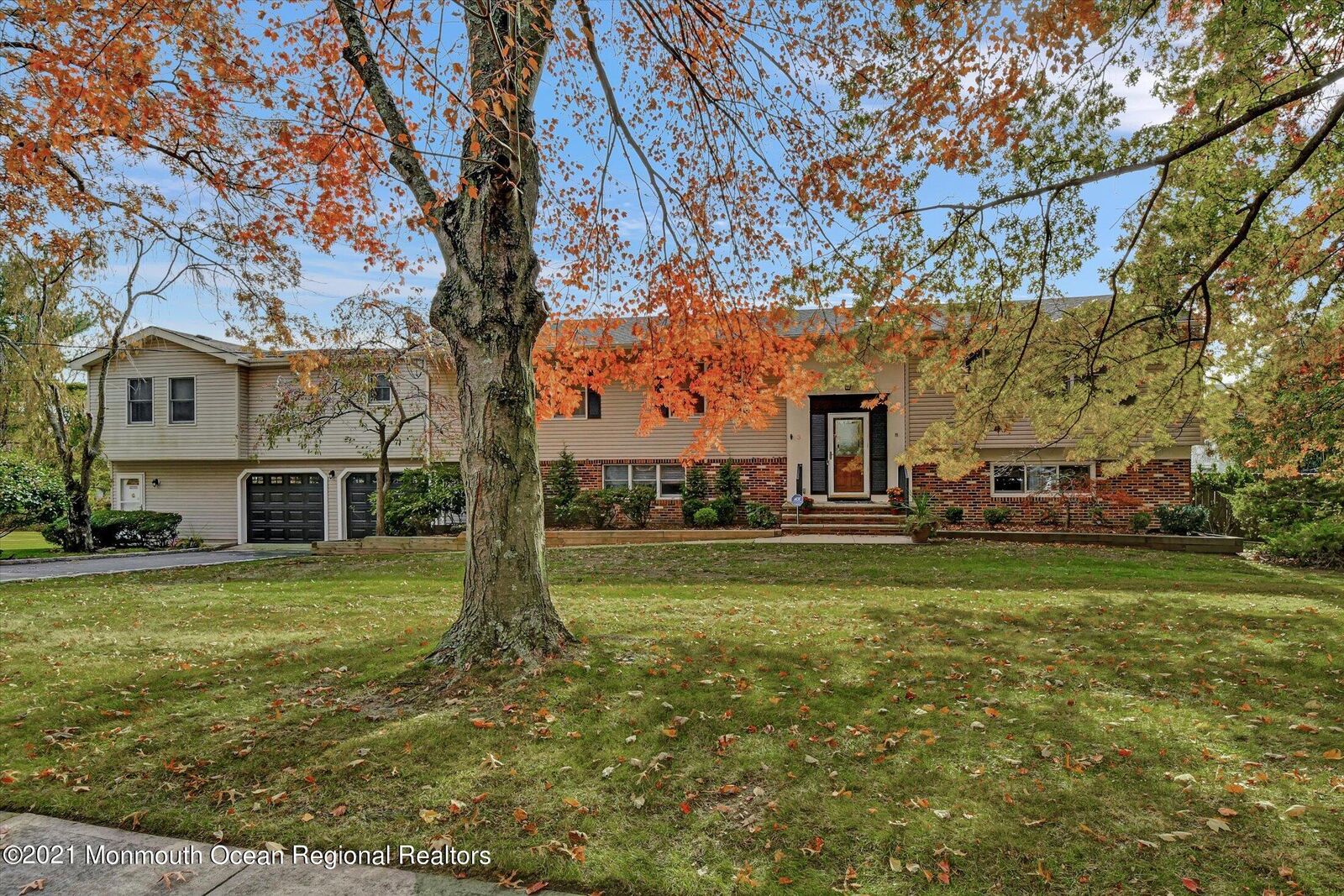 Property Photo: 3 Commanche Drive NJ 07748