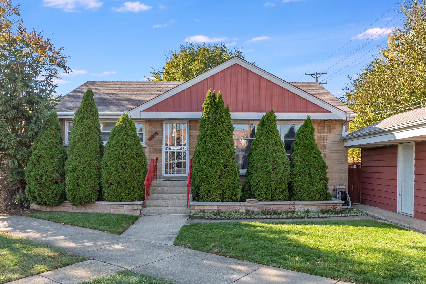 Property Photo:  2536 Home Avenue  IL 60402 