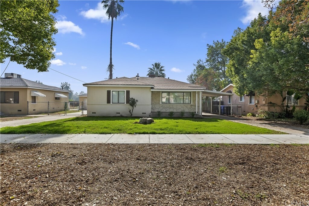 Property Photo:  333 E 28th Street  CA 92404 