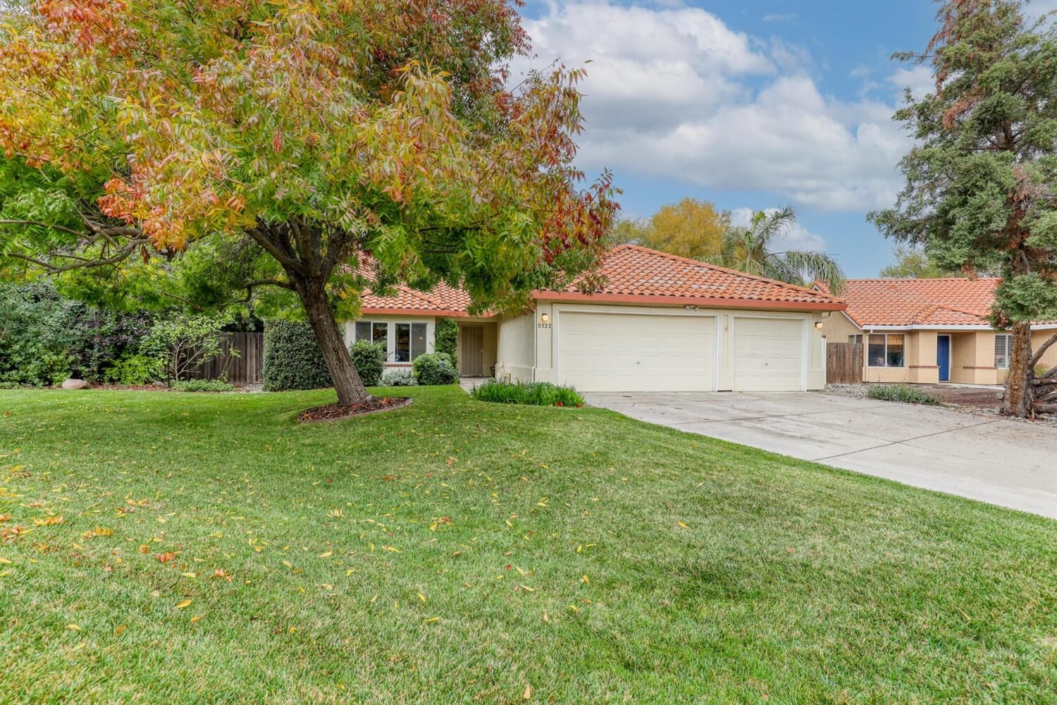 Property Photo: 5122 Charter Court CA 95765