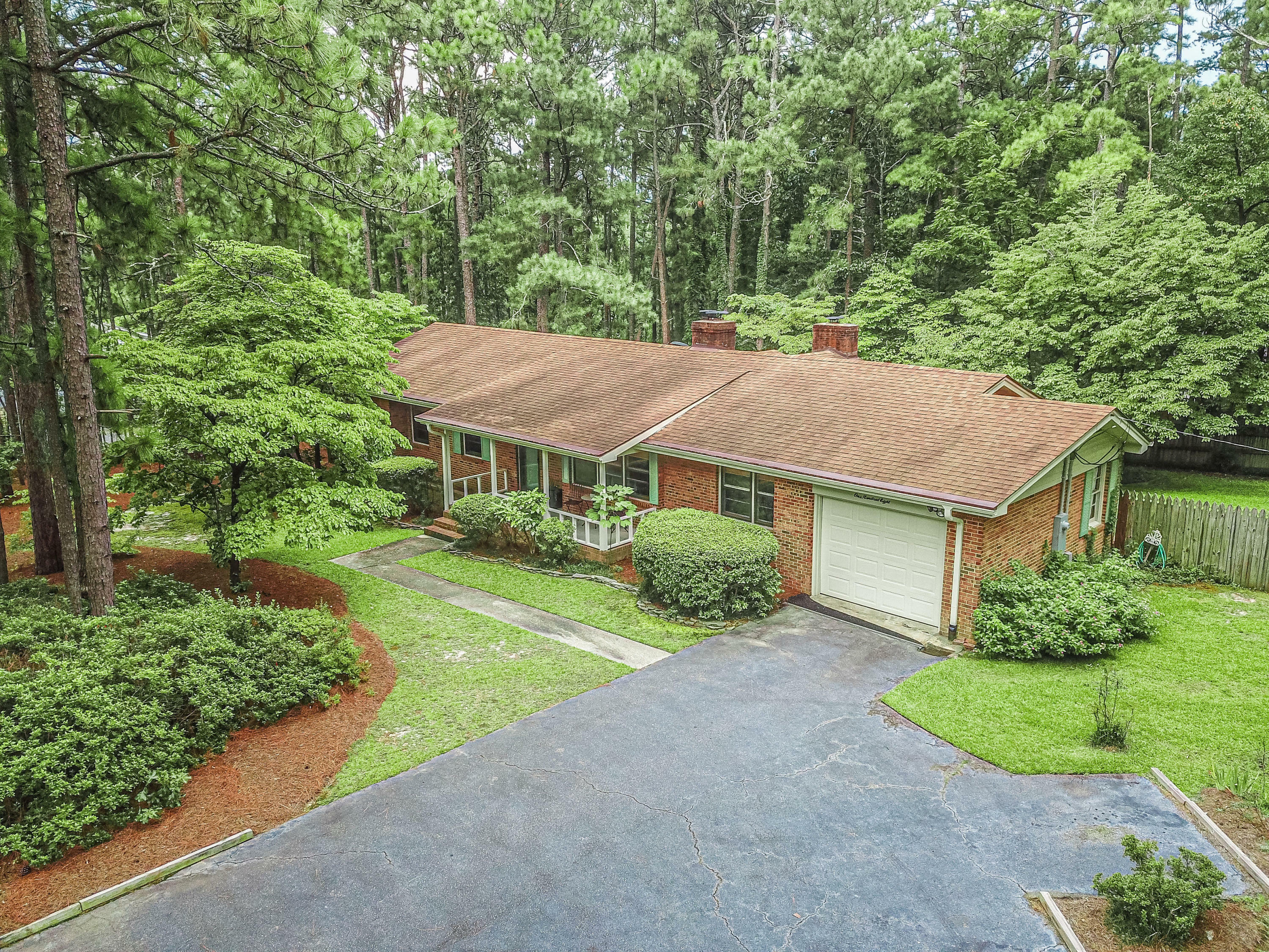 Property Photo:  108 S Glenwood Trail  NC 28387 