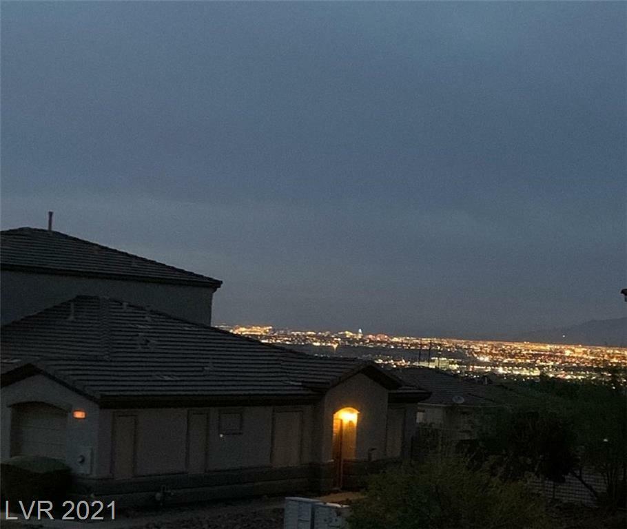 Property Photo: 707 Value Ridge Avenue NV 89012