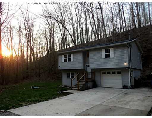 Property Photo: 105 Circle Way WV 25560