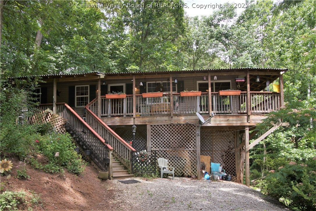 Property Photo:  347 Meadow Dream Lane  WV 25143 