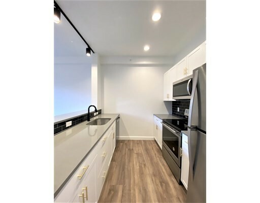 Property Photo: 172 Woburn Street 2005 MA 01867