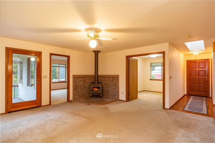 Property Photo: 73 Chickadee Lane WA 98376