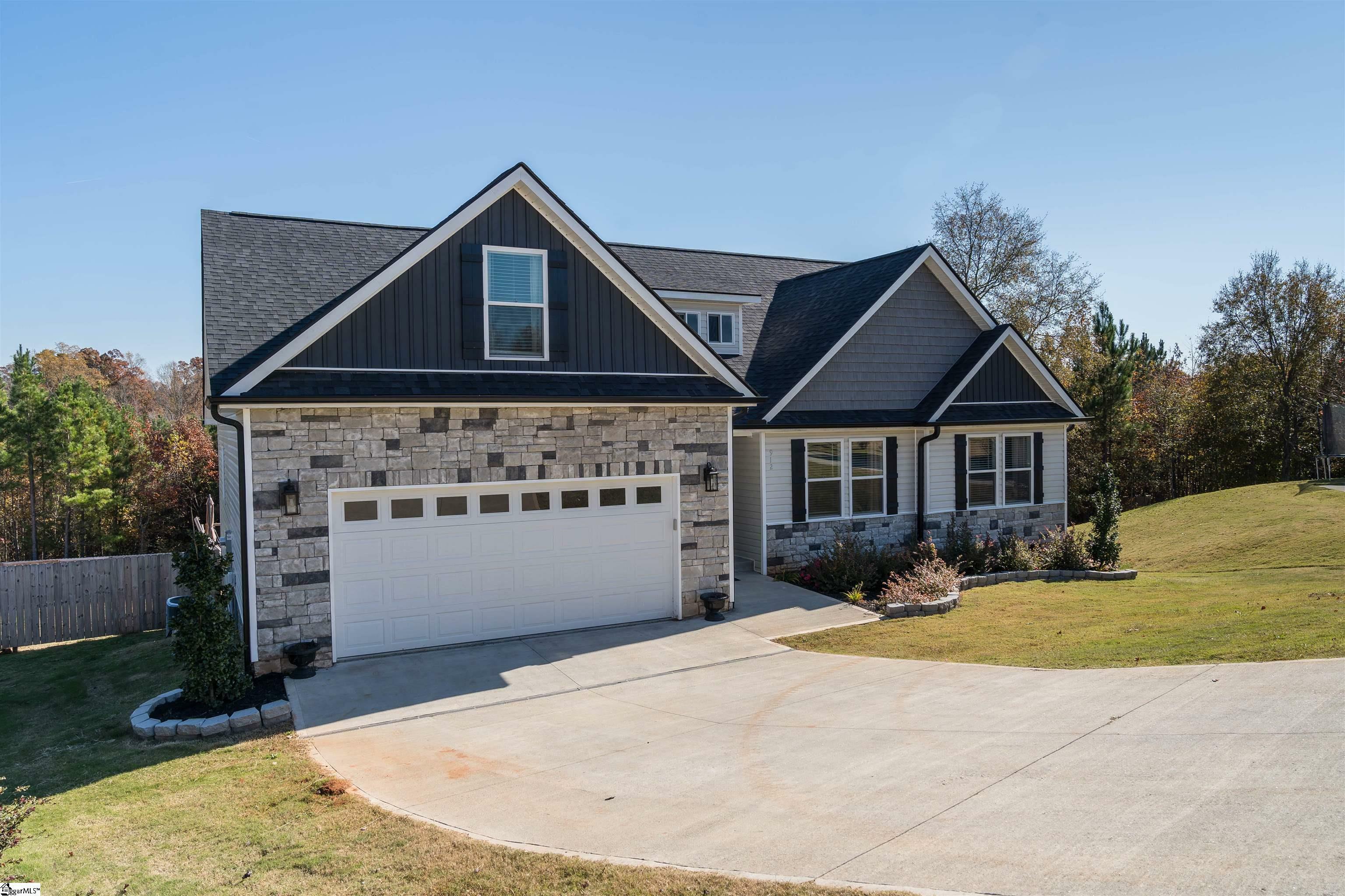 Property Photo:  912 Willowpoint Lane  SC 29303 