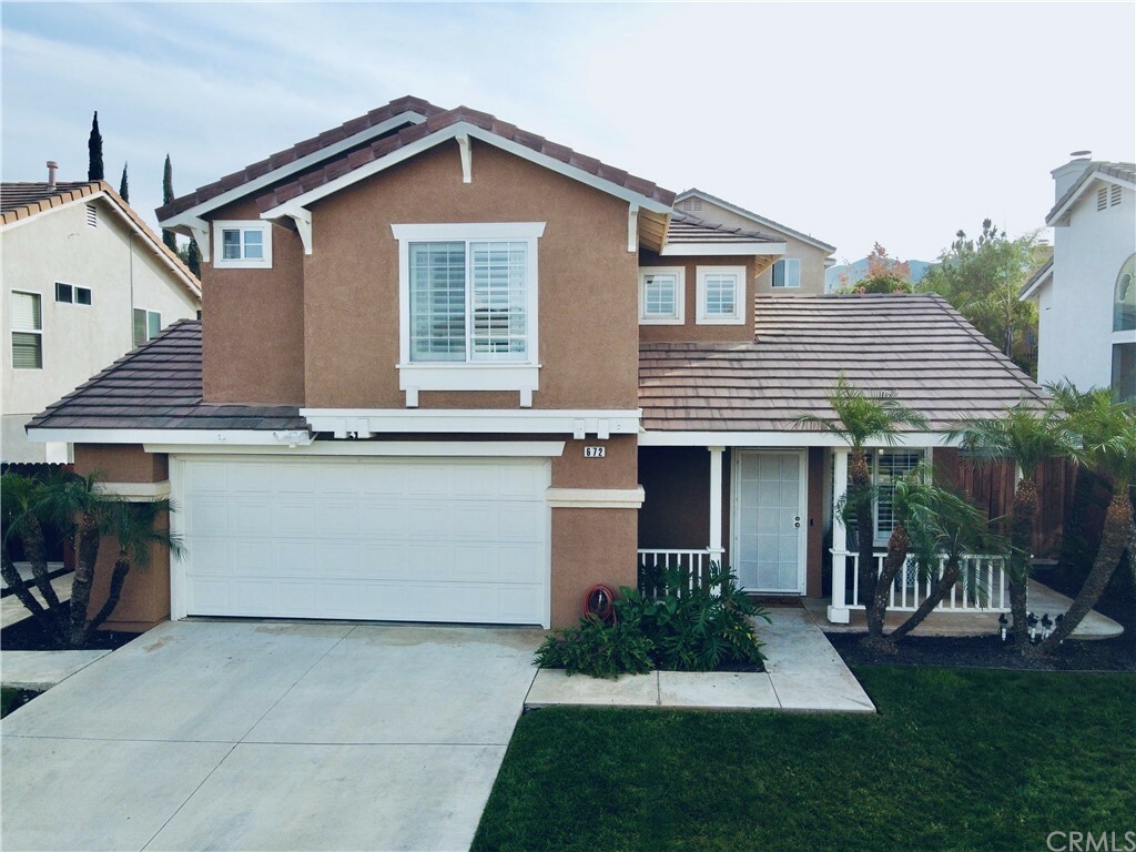 Property Photo:  672 Viewpointe Lane  CA 92881 