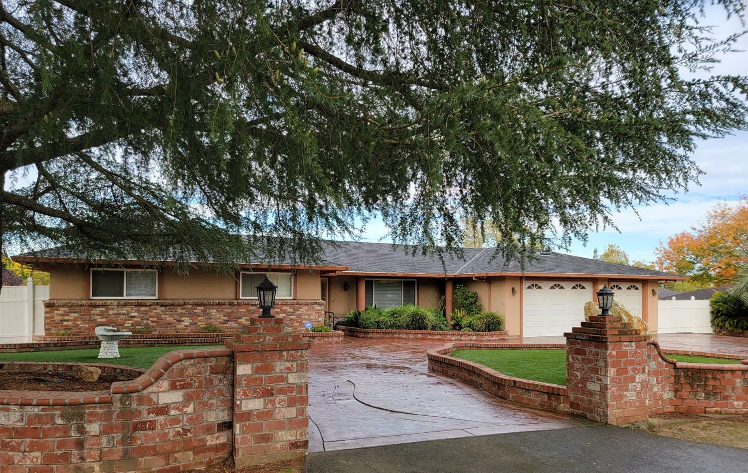 Property Photo:  1527 Joby Lane  CA 95864 