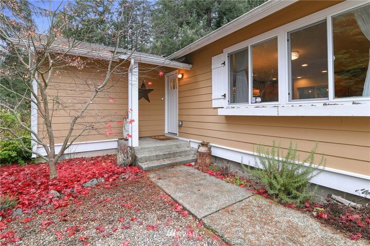 Property Photo:  6143 SE Alpine Road  WA 98359 