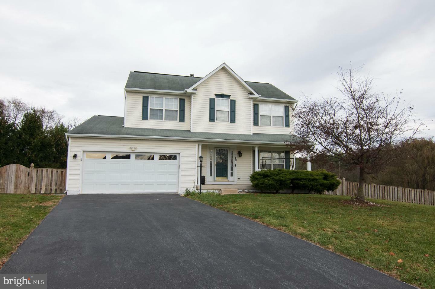 Property Photo: 118 Okeefe Drive VA 22602
