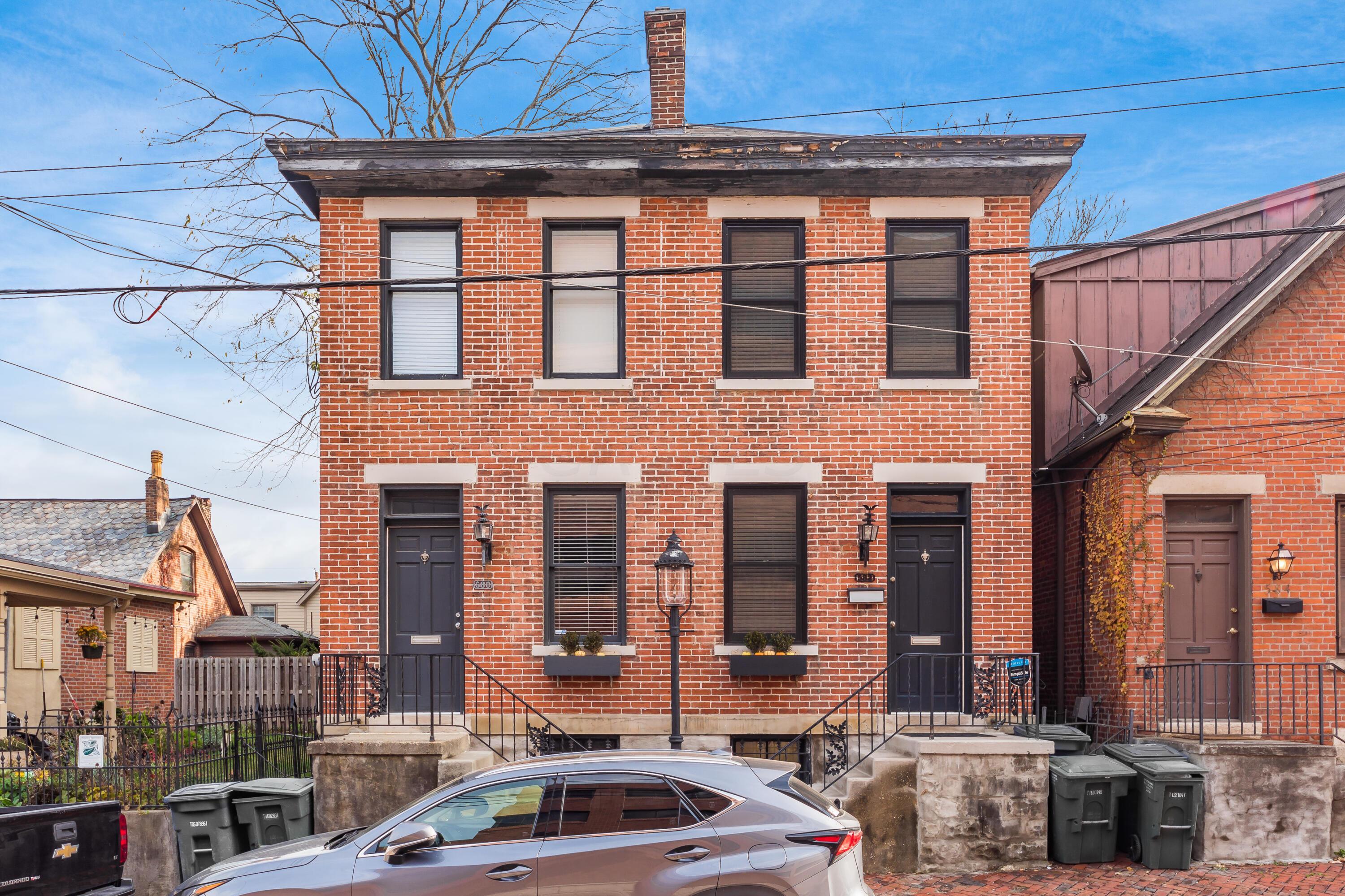 Property Photo: 580 S Pearl Street OH 43215