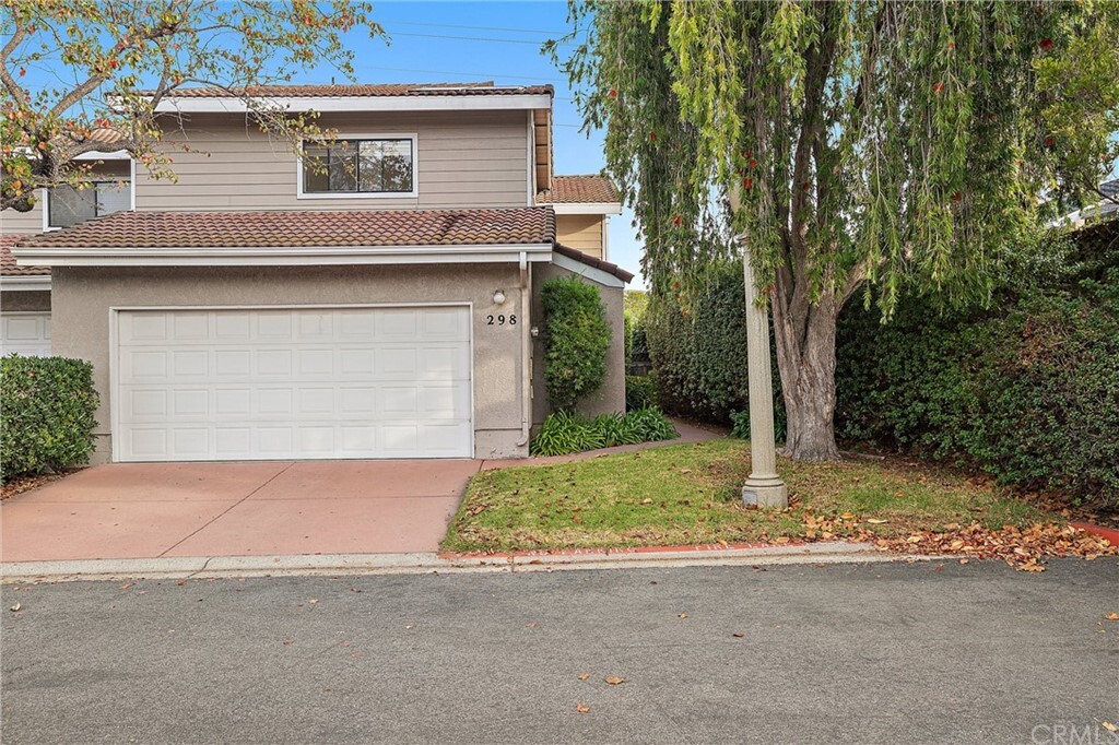 Property Photo: 298 Via San Blas CA 93401